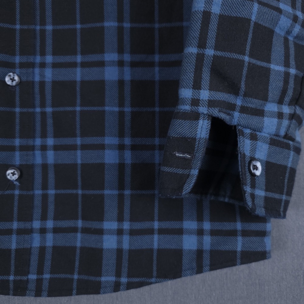 Fieldmaster Flannel Shirt Mens Medium 15.5 Black‎ Blue Plaid Quilt Lined Button - Picture 4 of 10